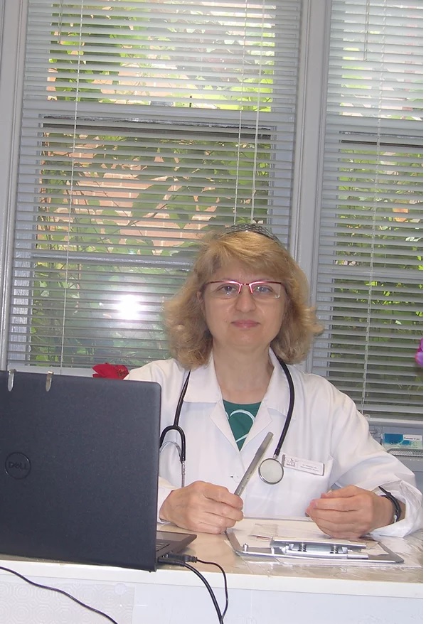 Dr. Shayesteh Manesh Nd